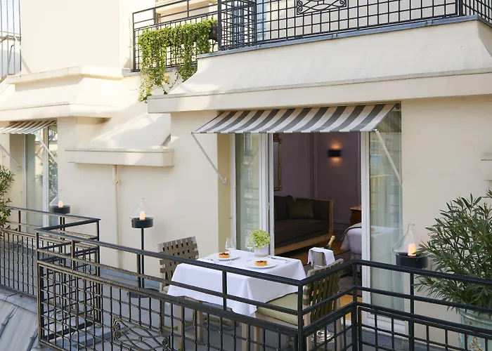 Lancaster Champs-elysées