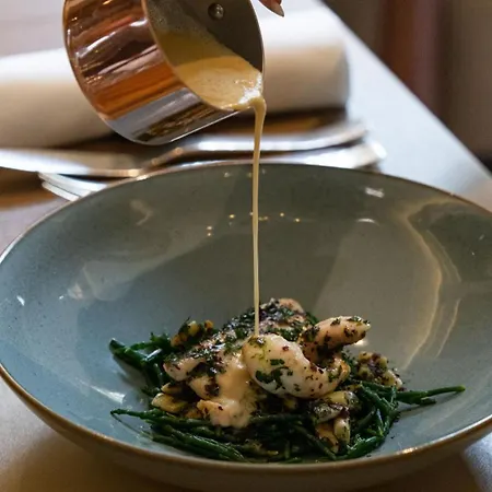 Otel Lancaster Champs-elysees 5*