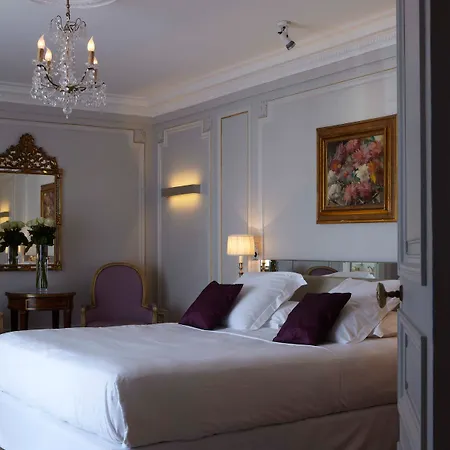 Lancaster Champs-elysees