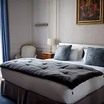 Lancaster Champs-elysees 5* Paris