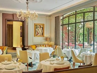 Hotel Lancaster Champs-elysees Paris