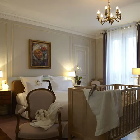 ホテル オテル ランカスター シャンゼリゼ 5*