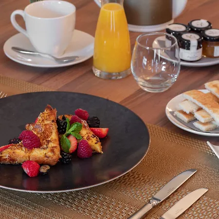 Lancaster Champs-elysees Szálloda 5*