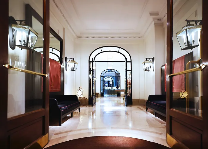 Lancaster Champs-elysees