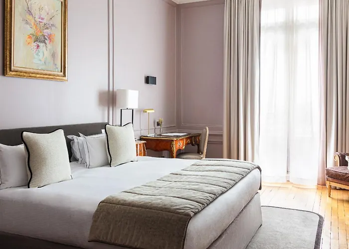 Lancaster Champs-elysees Paris