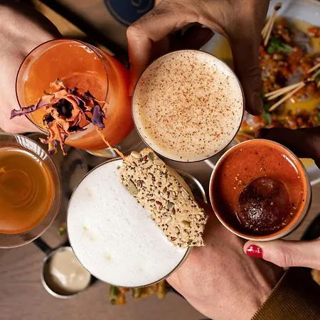 Отель Lancaster Champs-elysees 5*