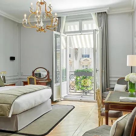 Lancaster Champs-elysees Hotel 5*