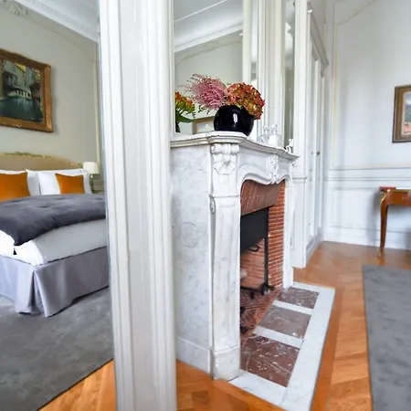 Lancaster Champs-elysees Hotel 5*